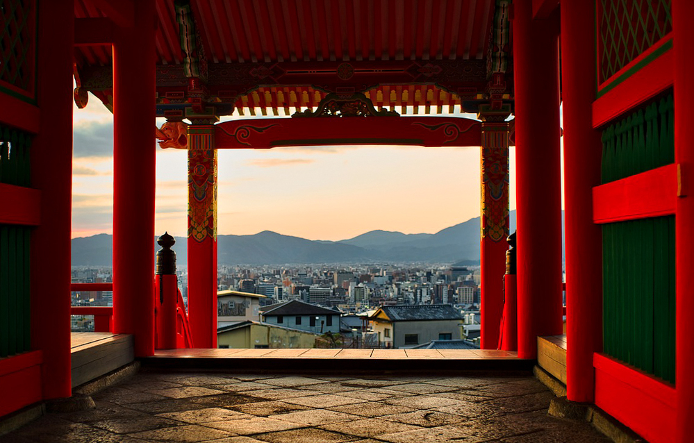 京都駅周辺・東山・祇園エリアおすすめの紅葉名所をランキング！時期と見頃・ライトアップ・予約情報など_清水寺の営業時間・拝観料・特別拝観・アクセスなど