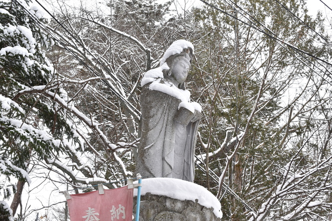 雪の草津温泉_光泉寺