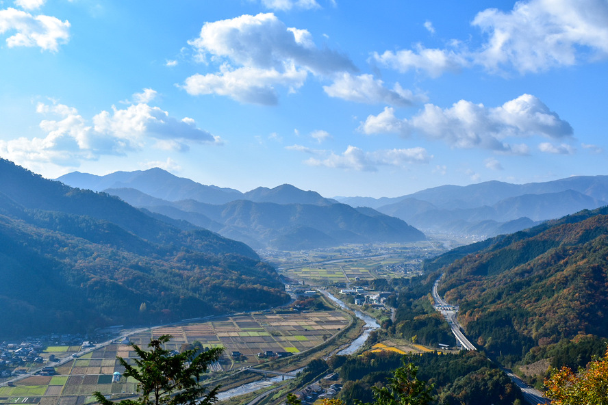 22秋 竹田城跡の観光案内 その姿は雲海に浮かぶ天空の城ラピュタ 歴史 時期 アクセス 宿泊情報 旅狼どっとこむ